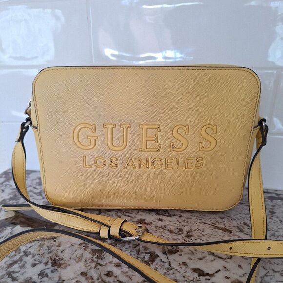Guess yellow PVC Faux Leather crossbody - Picture 1 of 8